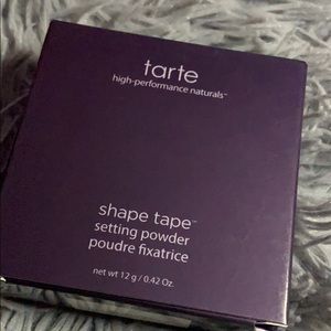 Brand new.  Tarts shape tape setting powder